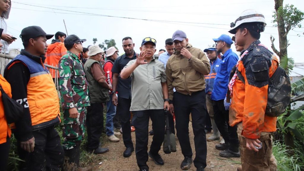 Mendagri Tito Dorong Relokasi Dan Tata Ruang Pasca Longsor Maut Cisarua