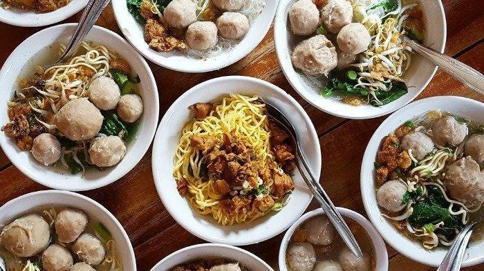 Mengapa Bakso Tak Pernah Sepi Peminat Membongkar Rahasia Kelezatan Abadi Bola Daging Favorit Indonesia