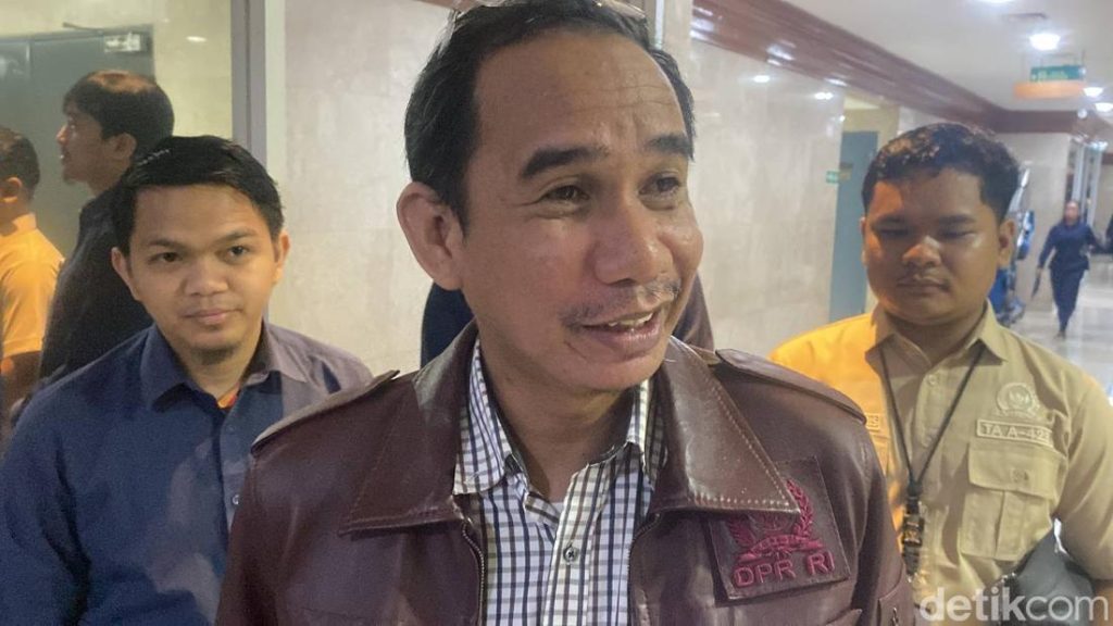 Nasdem Mkmk Jaga Etik Hakim Mk Yang Sedang Menjabat Bukan Sebelum