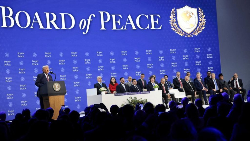 Trump Ajak Iran Gabung Dewan Perdamaian Ancam Hal Buruk Jika Menolak