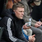 Newcastle Bakal Pecat Howe Di Akhir Musim