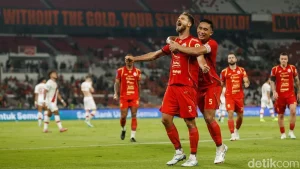 Persija Kalahkan Persis 4 0 Akhiri Periode Mandul Di Super League