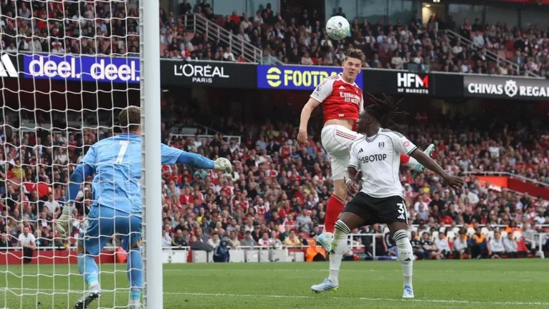 Arsenal Vs Fulham Gyokeres Brace Gunners Menang 3 0
