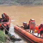Balita Di Lebak Hilang Terseret Arus Sungai Cisimeut Tim Sar Turun Tangan