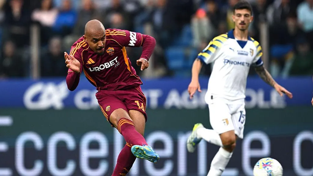 Parma Vs Roma Dramatis Penalti Malen Di Injury Time Menangkan I Lupi